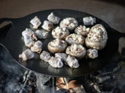 Petromax Smeedijzeren Grilplaat / Vuurschaal -Kamado Verkoopwinkel petromax smeedijzeren grilplaat vuurschaal 4